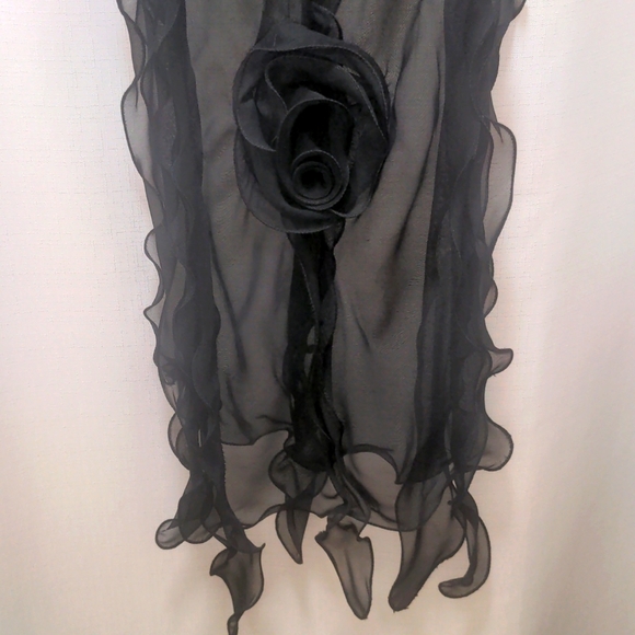Delicate Black Semi-Sheer Flower Scarf - Picture 3 of 7